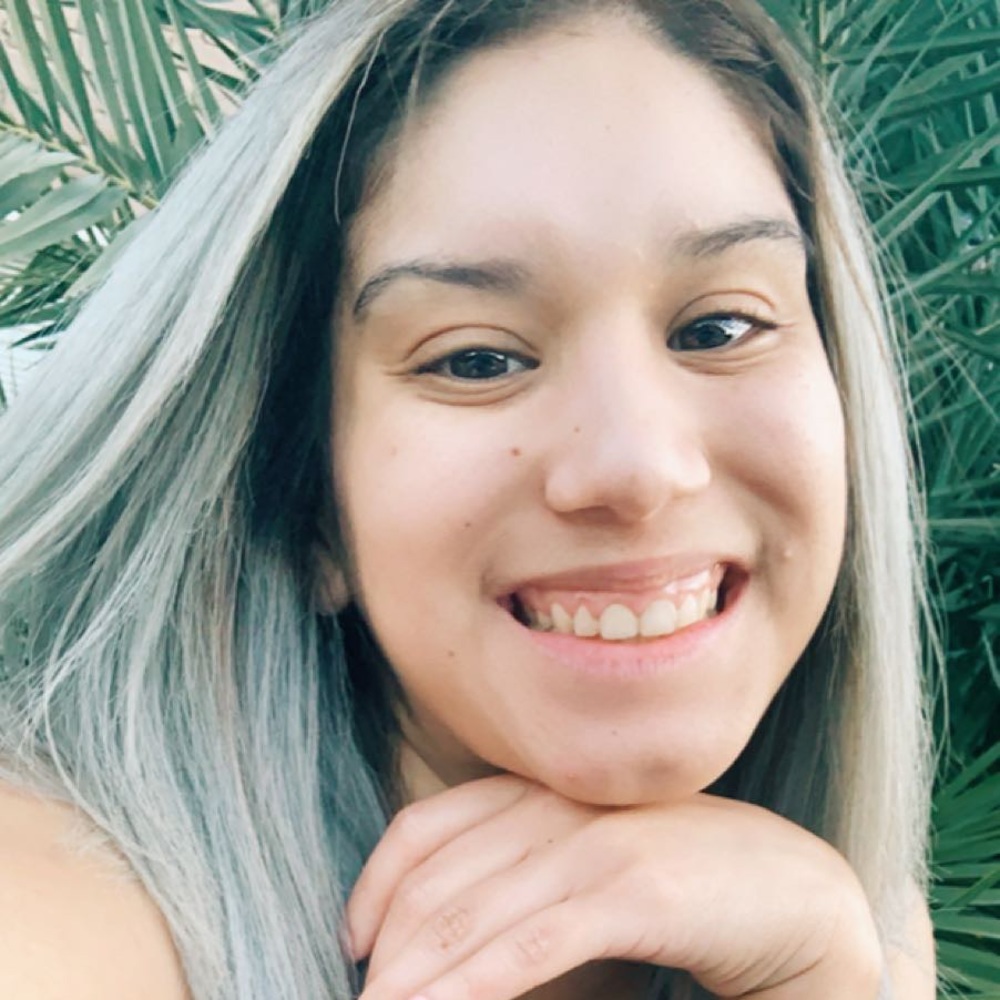 Meet your Posher, Angelica